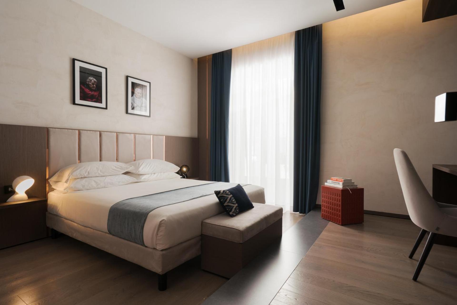 Agra Suites نابولي المظهر الخارجي الصورة