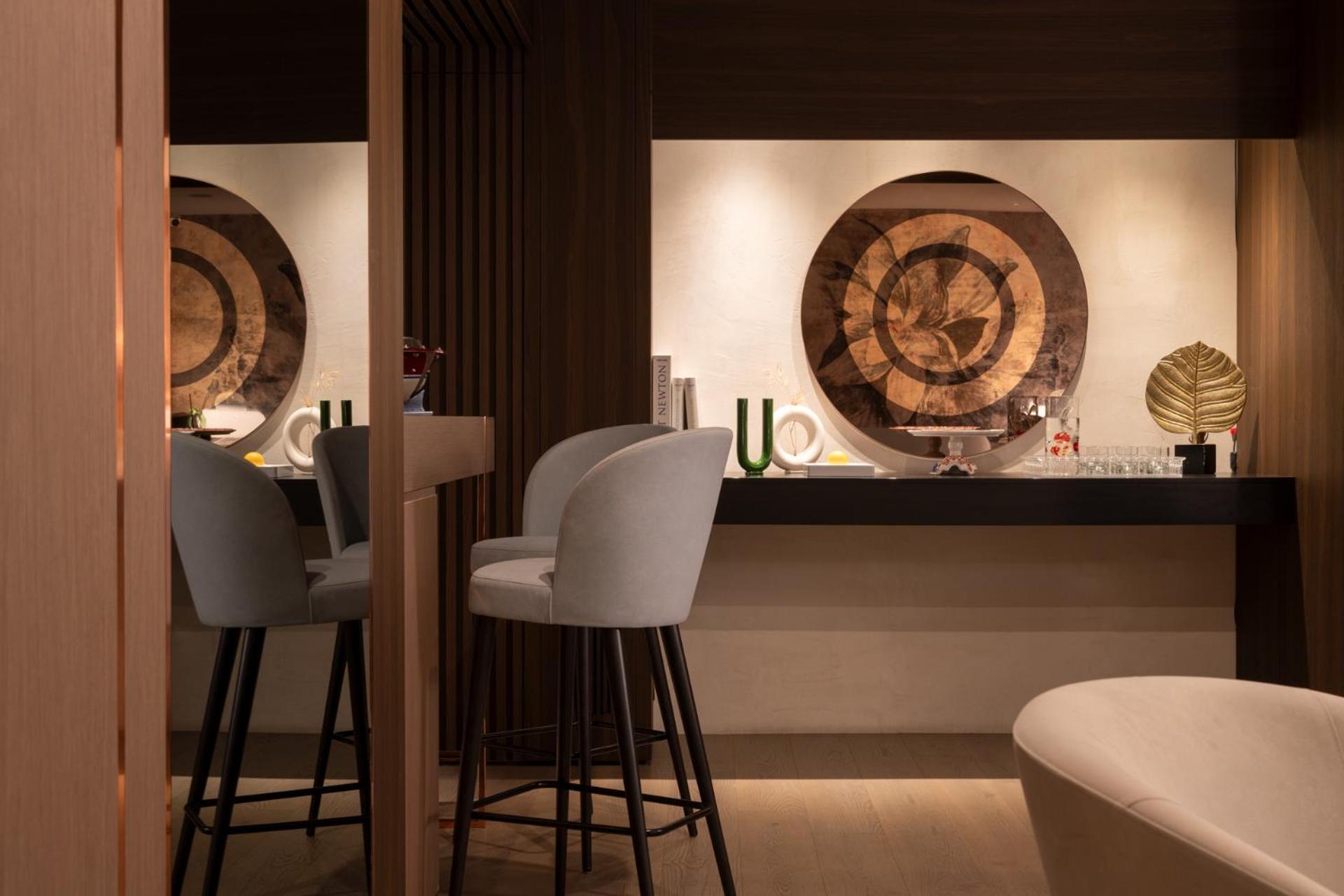 Agra Suites نابولي المظهر الخارجي الصورة