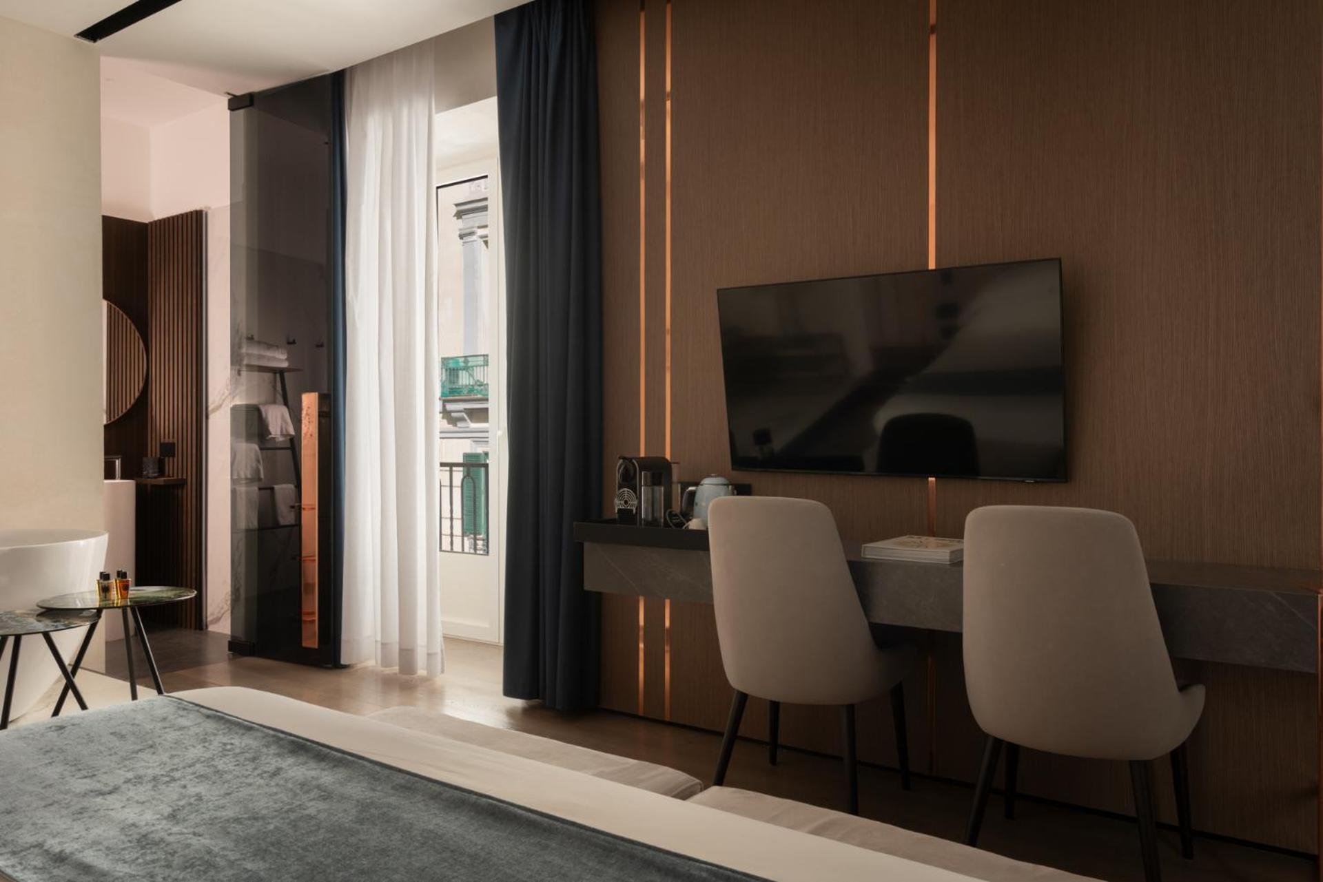 Agra Suites نابولي المظهر الخارجي الصورة